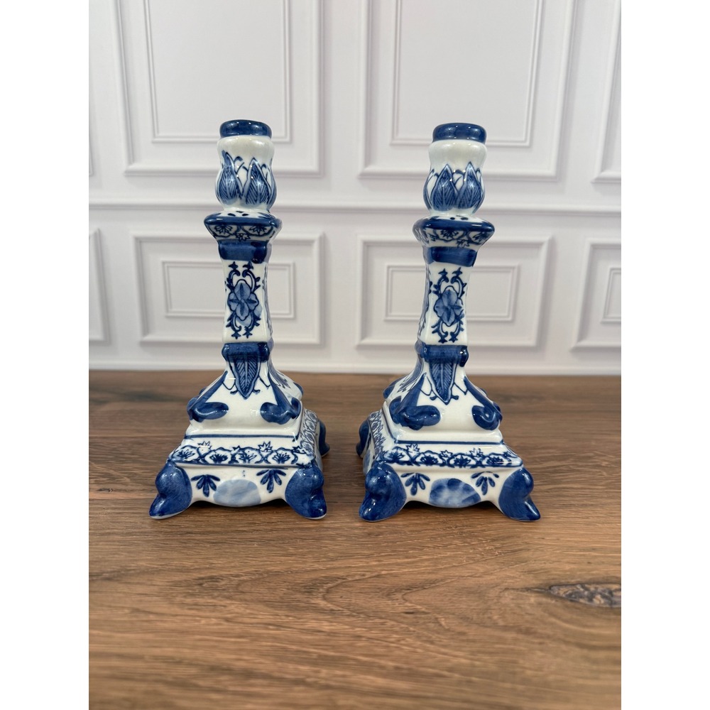 VTG PAIR (2) Blue White Delft Style Chinoiserie Ceramic Candlesticks 7.5"